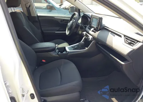 2021 Toyota Rav4 Hybrid Le z USA, uszkodzony, nr VIN 4T3LWRFV6MU044539